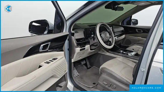 KIA CARNIVAL 7-SEATER SIGNATURE