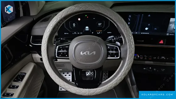 KIA CARNIVAL 7-SEATER SIGNATURE