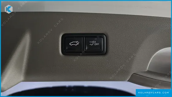 KIA CARNIVAL 7-SEATER SIGNATURE