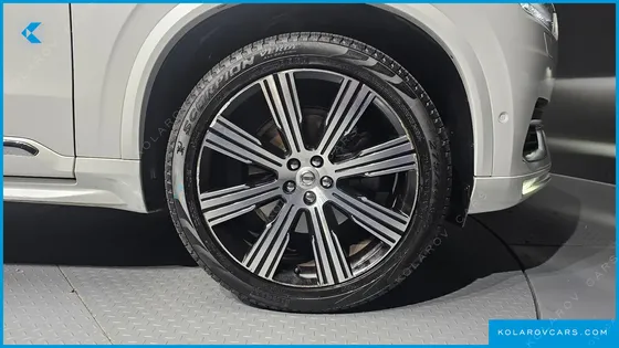 VOLVO XC90 B6 INSCRIPTION