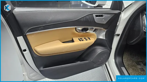 VOLVO XC90 B6 INSCRIPTION