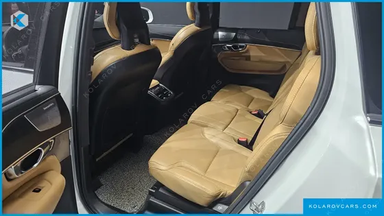 VOLVO XC90 B6 INSCRIPTION