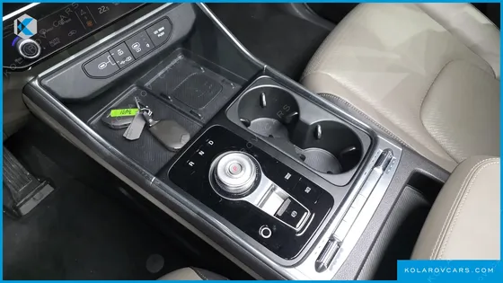 KIA CARNIVAL HEV 9SEATER SIGNATURE
