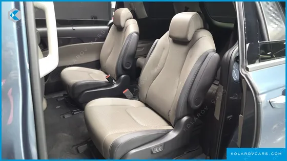 KIA CARNIVAL HEV 9SEATER SIGNATURE