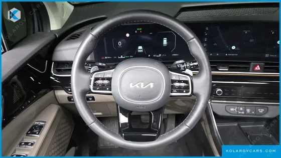KIA CARNIVAL HEV 9SEATER SIGNATURE