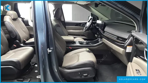 KIA CARNIVAL HEV 9SEATER SIGNATURE
