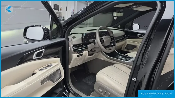 KIA CARNIVAL HEV 9-SEATER HI-LIMOUSINE (SPECIAL VEHICLE)