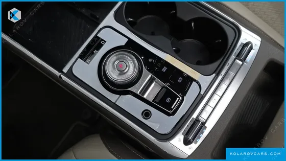 KIA CARNIVAL 7-SEATER GRAVITY