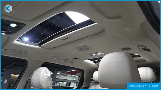 KIA CARNIVAL 7-SEATER GRAVITY