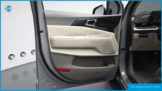 KIA CARNIVAL 7-SEATER GRAVITY