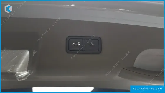 KIA CARNIVAL 7-SEATER GRAVITY