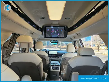 KIA CARNIVAL GASOLINE 9-SEATER HI LIMOUSINE