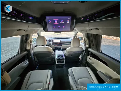 KIA CARNIVAL GASOLINE 9-SEATER HI LIMOUSINE