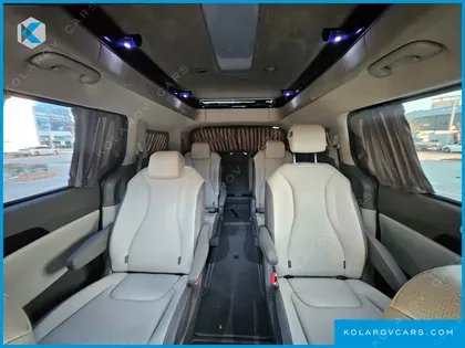 KIA CARNIVAL GASOLINE 9-SEATER HI LIMOUSINE