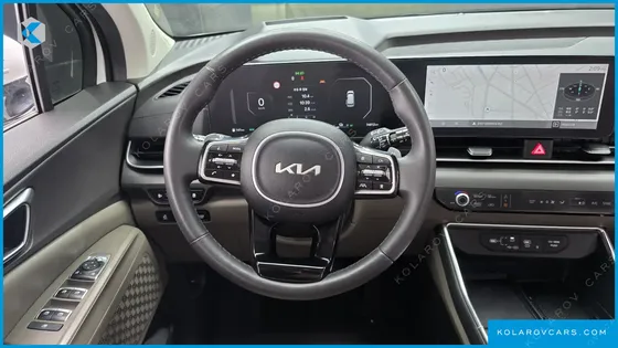 KIA CARNIVAL HEV 9SEATER NOBLESS