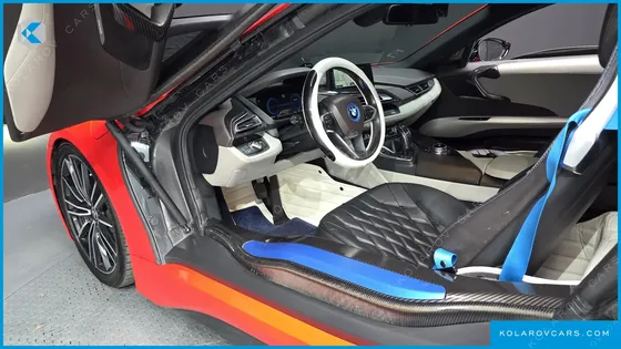 BMW I8 COUPE