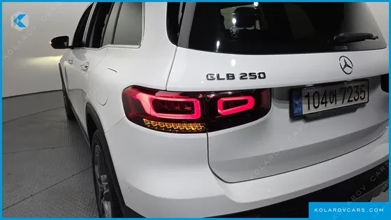 MERCEDES GLB-CLASS GLB250 4MATIC