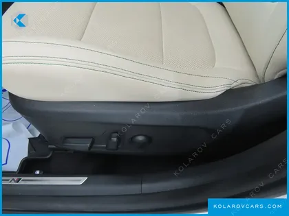 HYUNDAI KONA GASOLINE 2.0 2WD