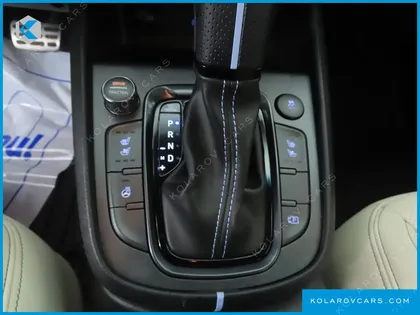 HYUNDAI KONA GASOLINE 2.0 2WD