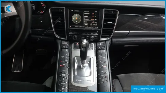 PORSCHE PANAMERA 4.8 GTS