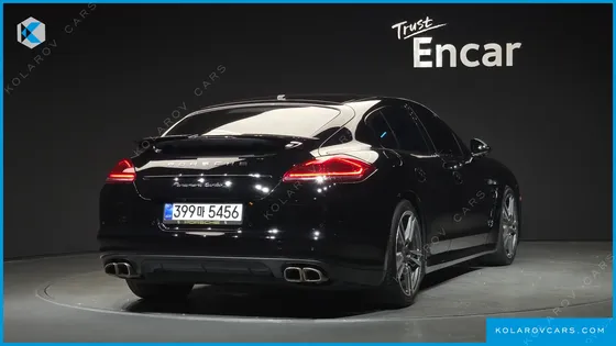 PORSCHE PANAMERA 4.8 TURBO