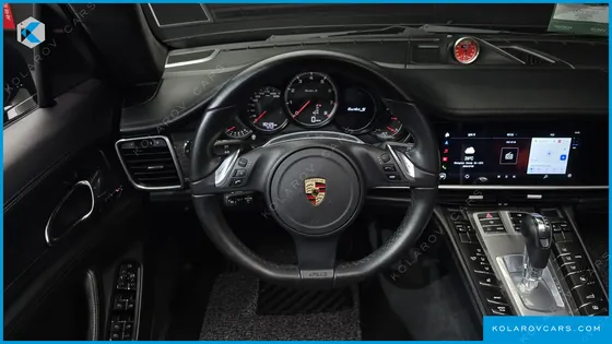 PORSCHE PANAMERA 4.8 TURBO