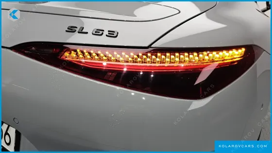 MERCEDES SL-CLASS AMG SL63 4MATIC+ PERFORMANCE