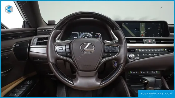 LEXUS ES EXECUTIVE