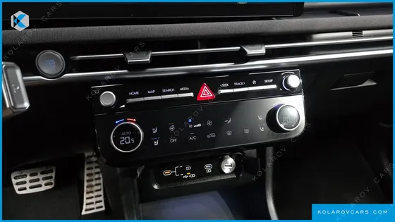 HYUNDAI TUCSON GASOLINE 1.6 TURBO 4WD