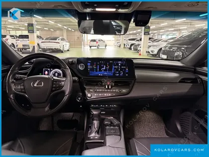 LEXUS ES EXECUTIVE