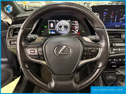 LEXUS ES EXECUTIVE