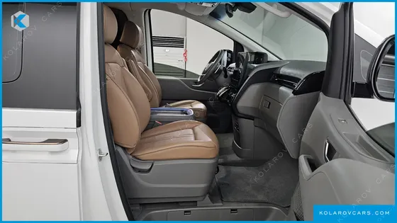 HYUNDAI STARIA 2WD CAMPING CAR