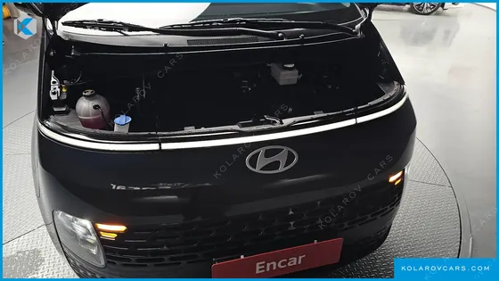 HYUNDAI STARIA L3.5 CARGO 5-SEATER