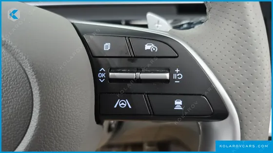 HYUNDAI STARIA HEV 1.6 LOUNGE 9-SEATER