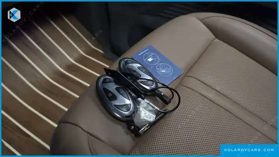 HYUNDAI STARIA HEV 1.6 LOUNGE 9-SEATER