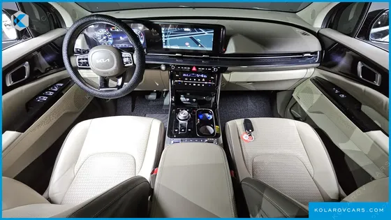 KIA CARNIVAL 9-SEATER HI-LIMOUSINE