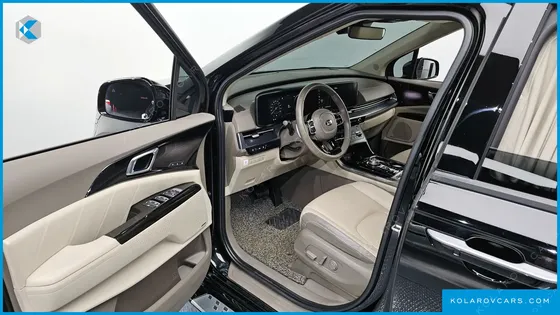 KIA CARNIVAL GASOLINE 9-SEATER HI-LIMOUSINE