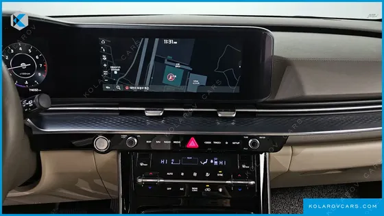 KIA CARNIVAL GASOLINE 9-SEATER HI-LIMOUSINE