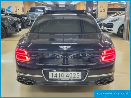 BENTLEY FLYING SPUR 4.0 AZURE
