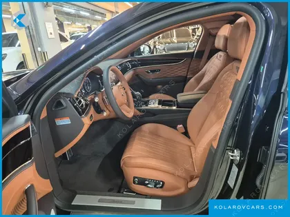 BENTLEY FLYING SPUR 4.0 AZURE