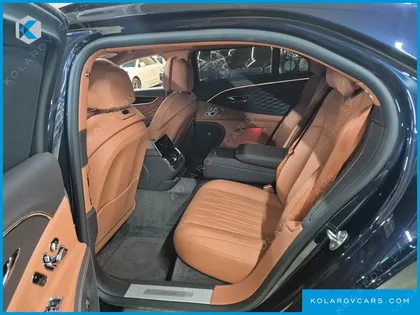 BENTLEY FLYING SPUR 4.0 AZURE