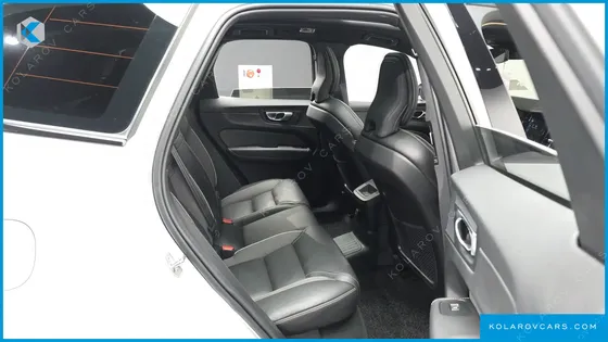 VOLVO XC60 T8 R-DESIGN