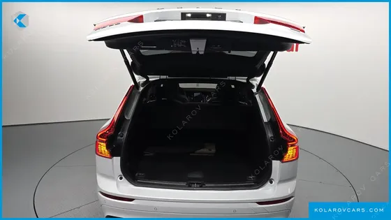 VOLVO XC60 T8 R-DESIGN