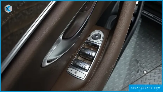 MERCEDES E-CLASS E300E 4MATIC EXCLUSIVE