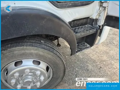 HYUNDAI MEGA TRUCK GOLD