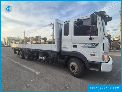 HYUNDAI MEGA TRUCK PREMIUM