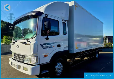 HYUNDAI MEGA TRUCK GOLD