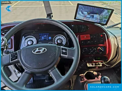 HYUNDAI MEGA TRUCK GOLD