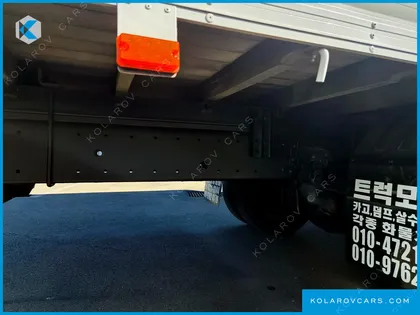 HYUNDAI MEGA TRUCK GOLD