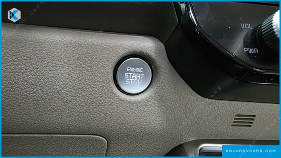 KIA CARNIVAL 7-SEATER SIGNATURE